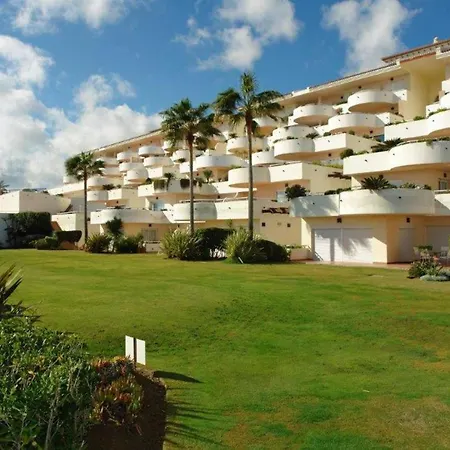 Apartmán Immaculate 3-bed Penthouse- Stunning Views Estepona