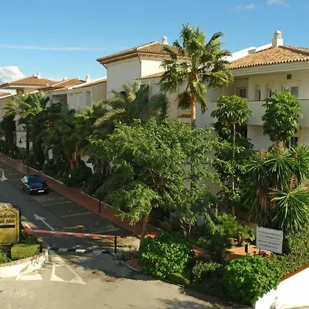 Immaculate 3-bed Penthouse- Stunning Views Apartmán Estepona